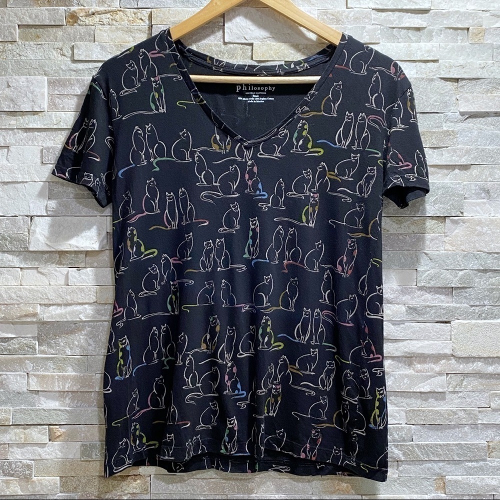 Philosophy V-neck Cat Print Short Sleeve Tee